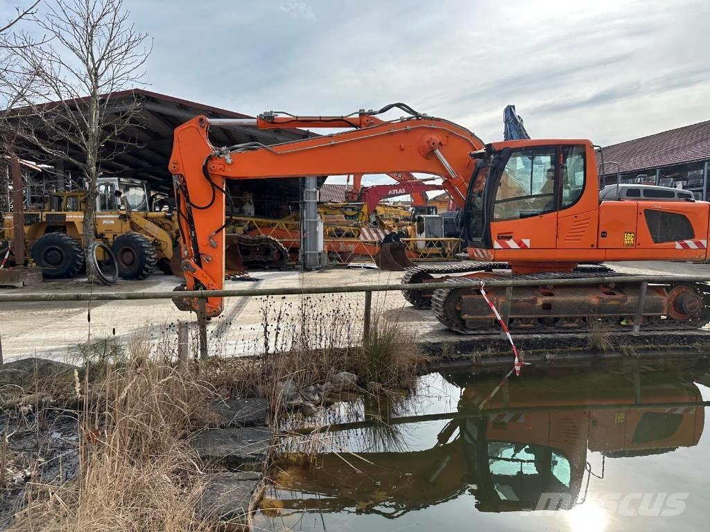 Liebherr R 916 LC Crawler excavators