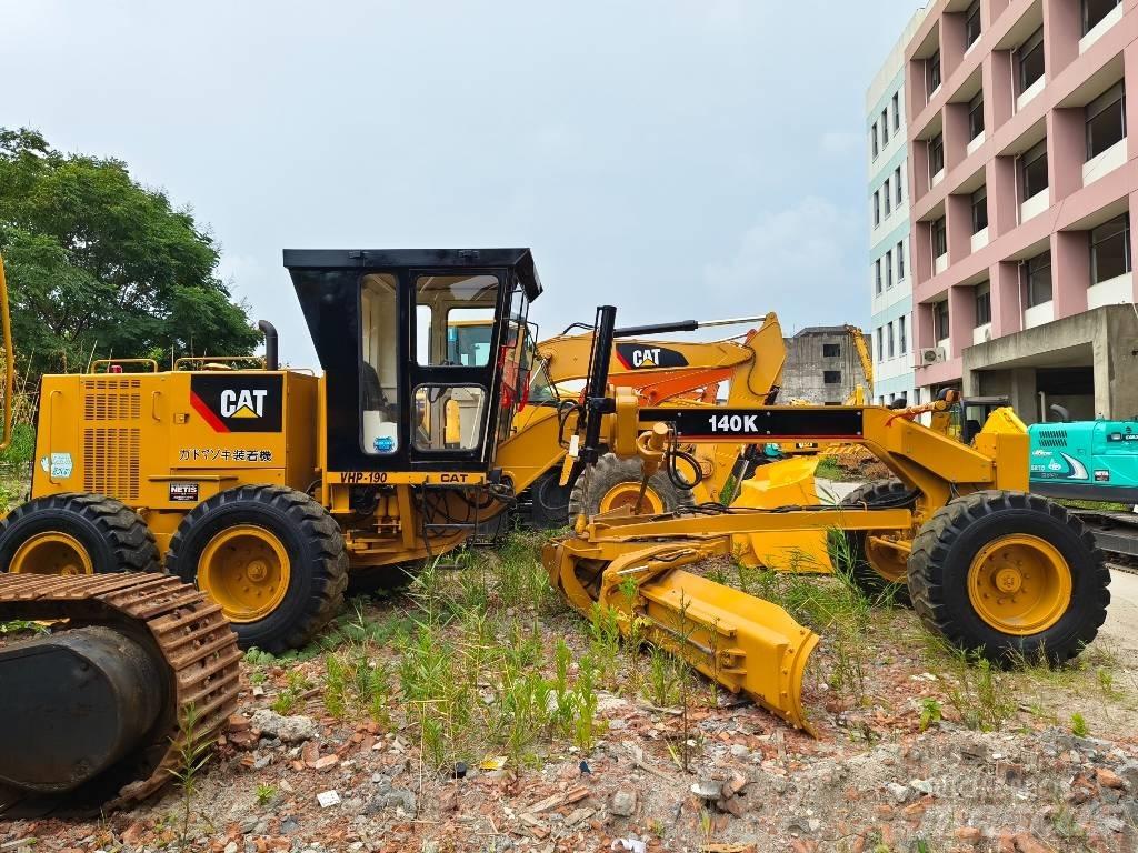 CAT 140K Graders