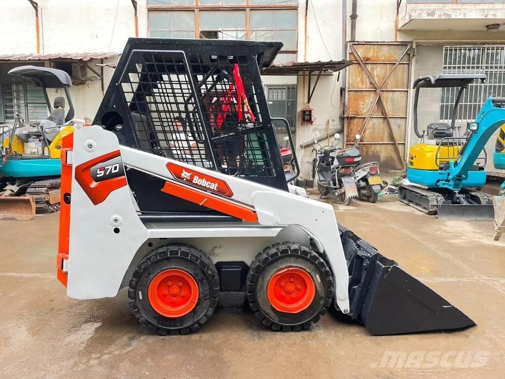 Bobcat S70 Skid steer loaders