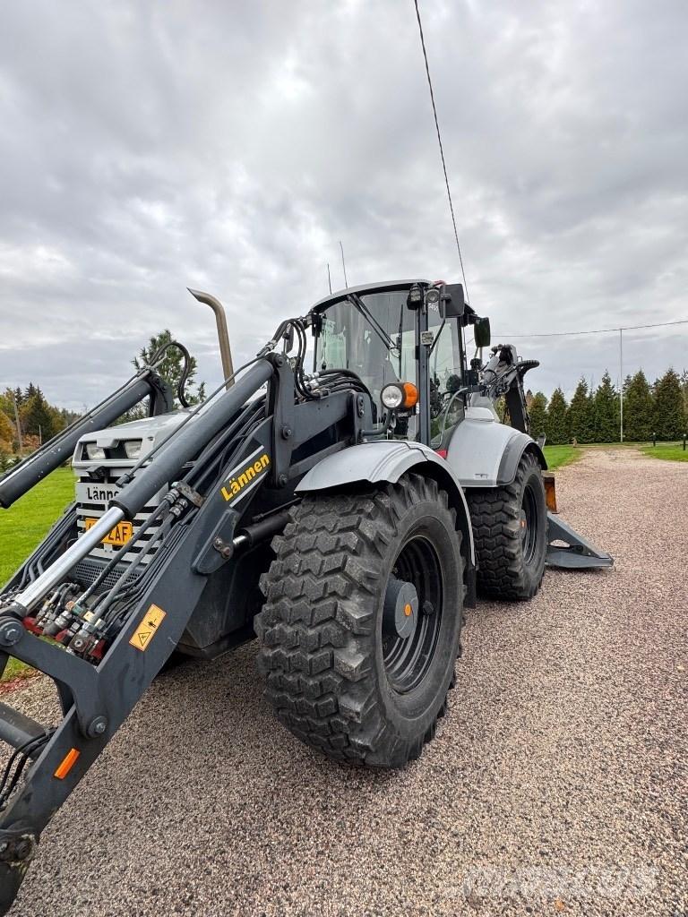 Lännen 8600 i Backhoe loaders