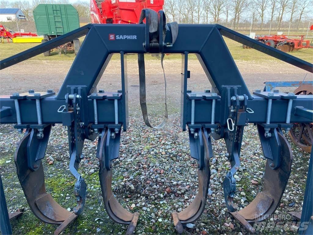 Saphir Combi 6-50 Manure spreaders
