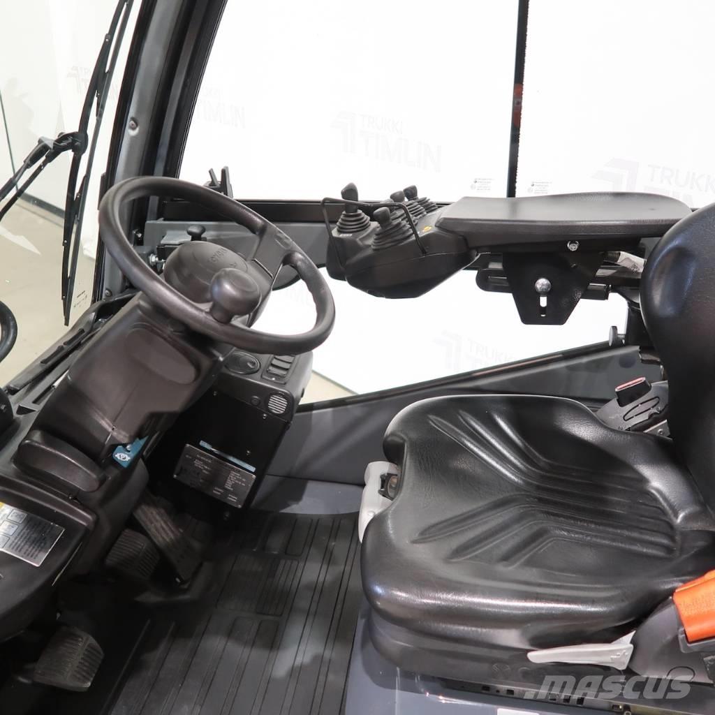 Toyota 52-8FDJF35 Diesel trucks