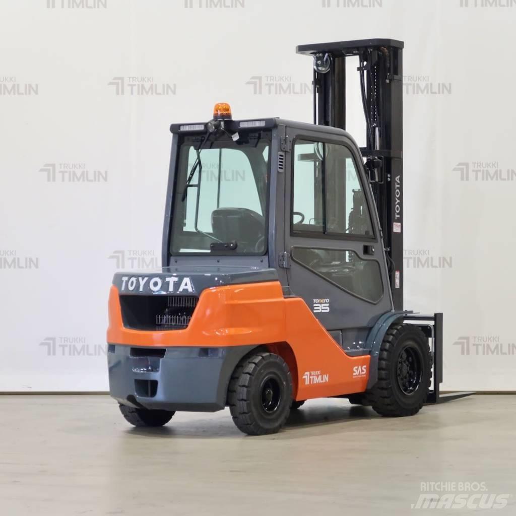 Toyota 52-8FDJF35 Diesel trucks