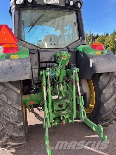 John Deere 6120 M Tractors