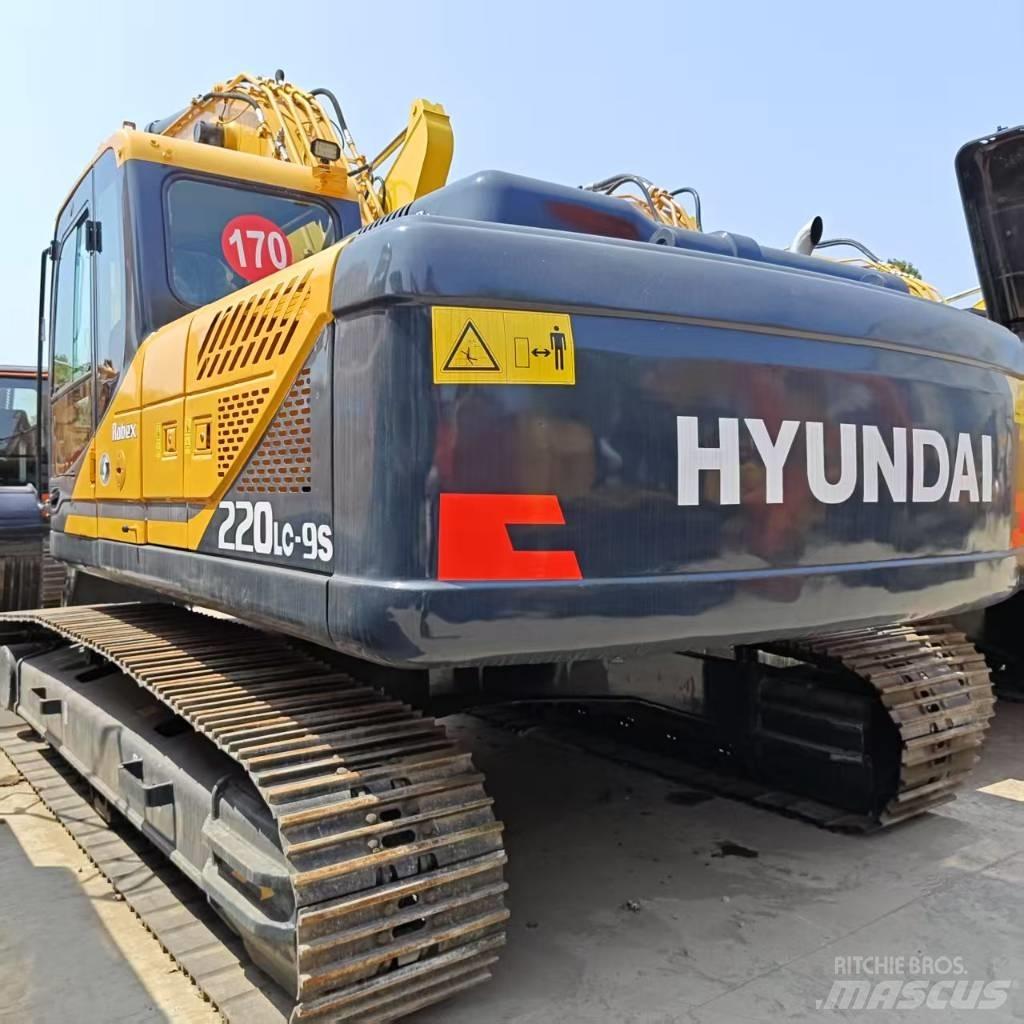 Hyundai Robex 220-9 Crawler excavators