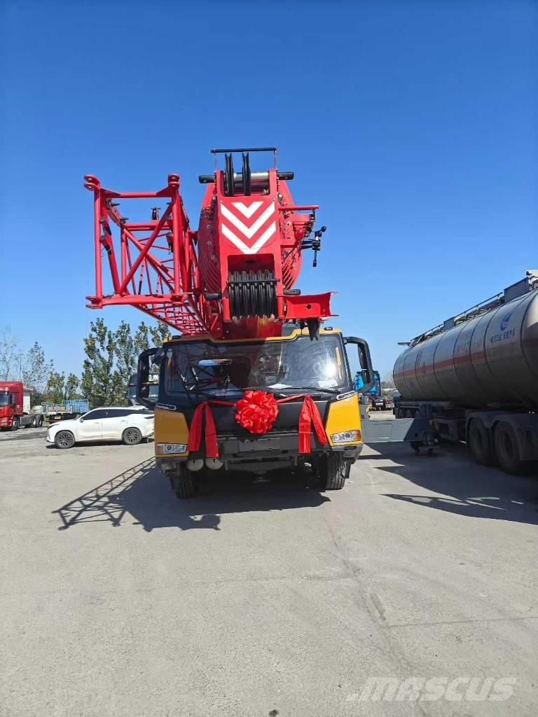 Sany STC1000C7-8 All terrain cranes