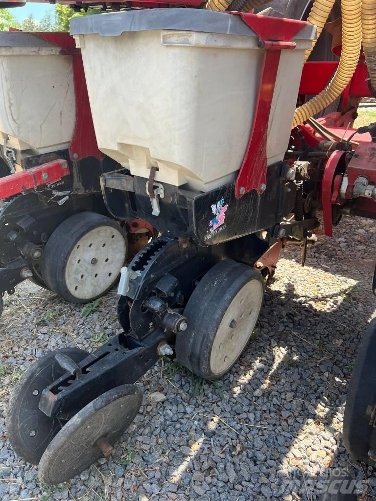 Horsch Maestro 12 CC Precision sowing machines