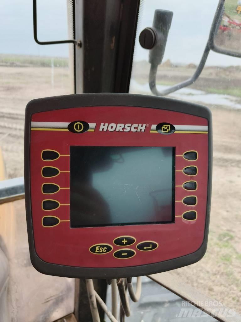 Horsch Maestro 12 CC Precision sowing machines