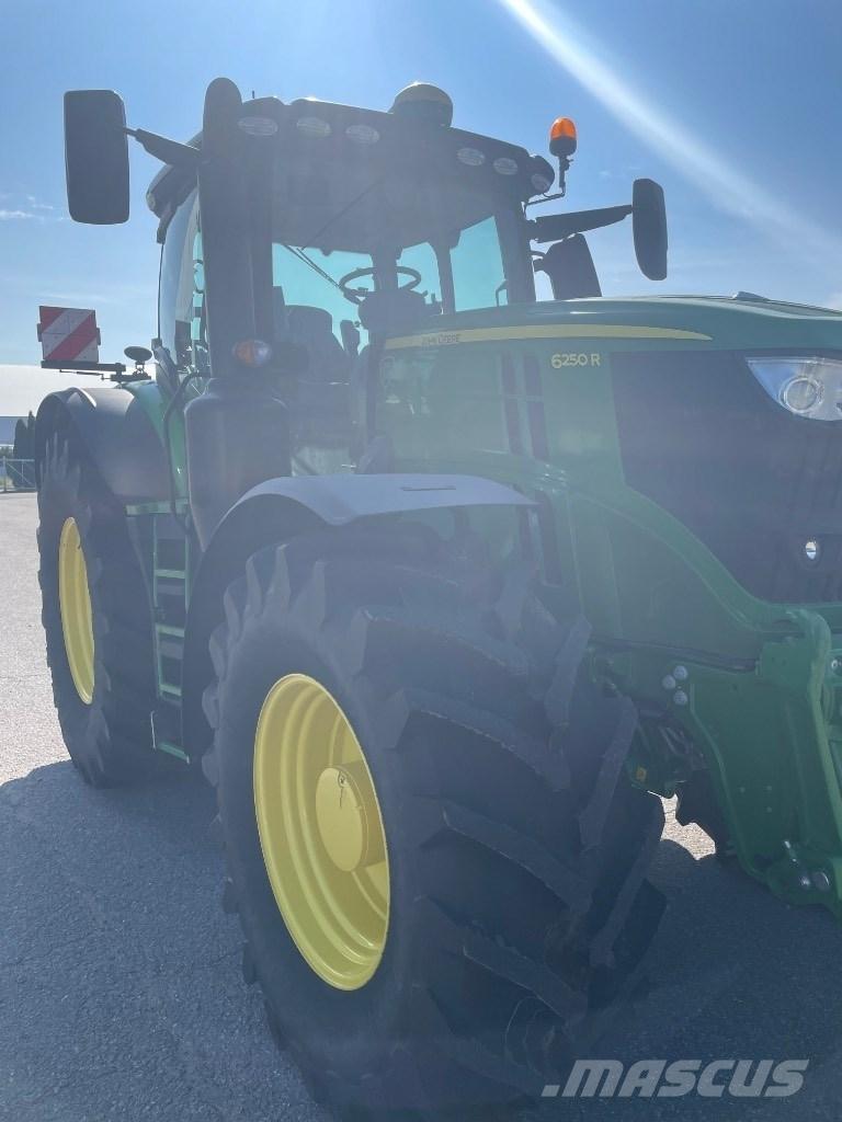 John Deere 6250 R Tractors