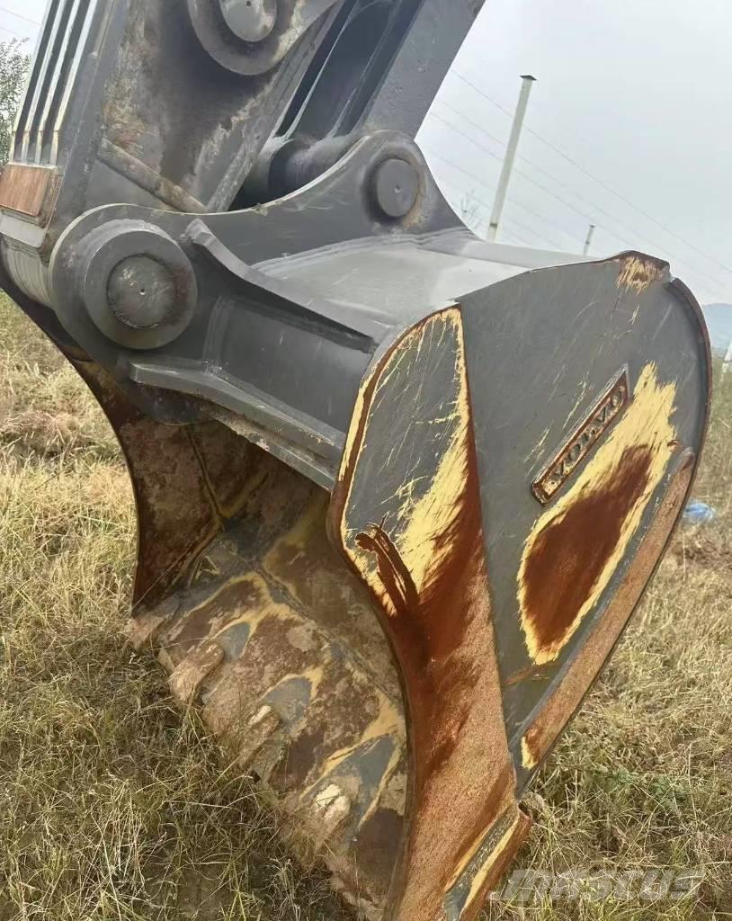 Volvo EC 380 Crawler excavators