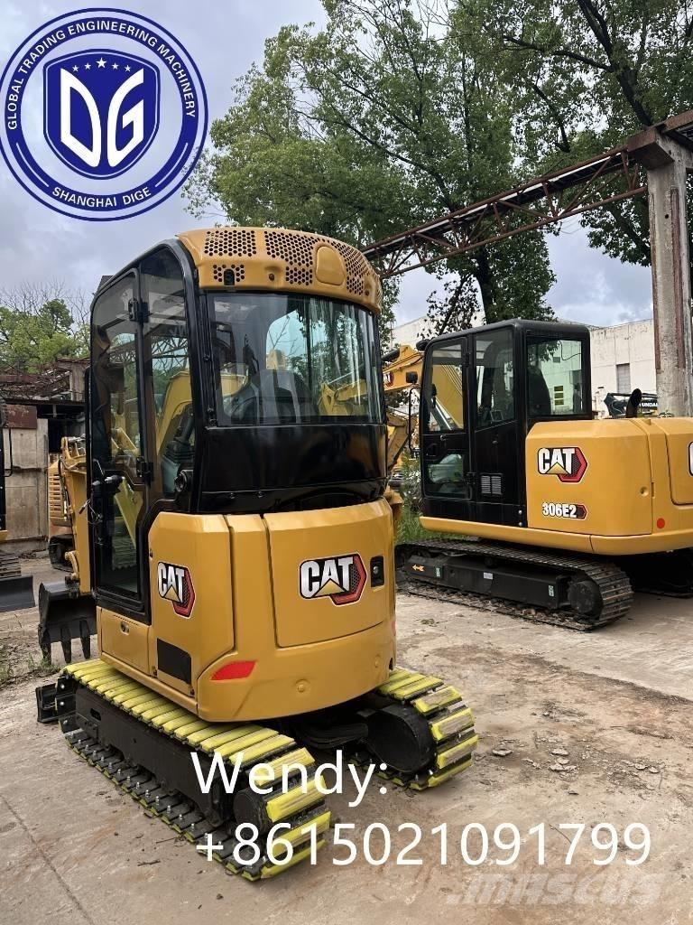 CAT 302 Mini excavators < 7t (Mini diggers)