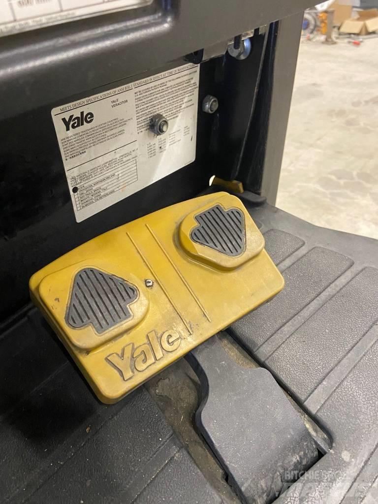 Yale ERC16VA Electric forklift trucks