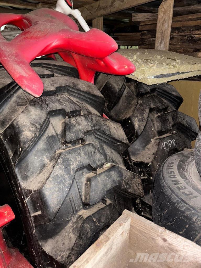 Fermec 860 Backhoe loaders