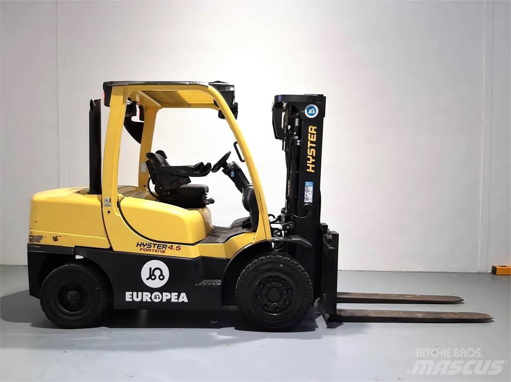 Hyster H4 5FTS5 Diesel trucks