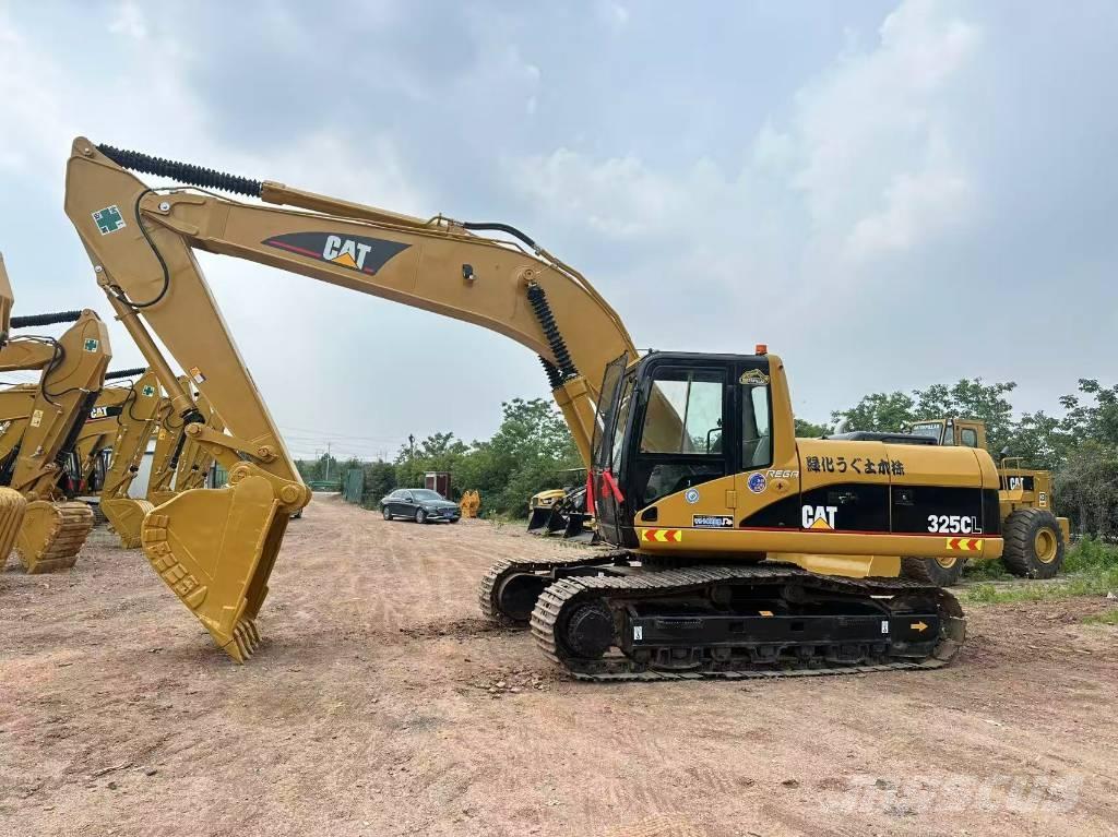 CAT 325CL Crawler excavators