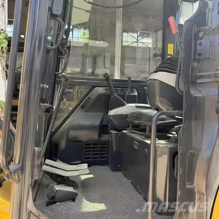Komatsu PC55MR Mini excavators < 7t (Mini diggers)