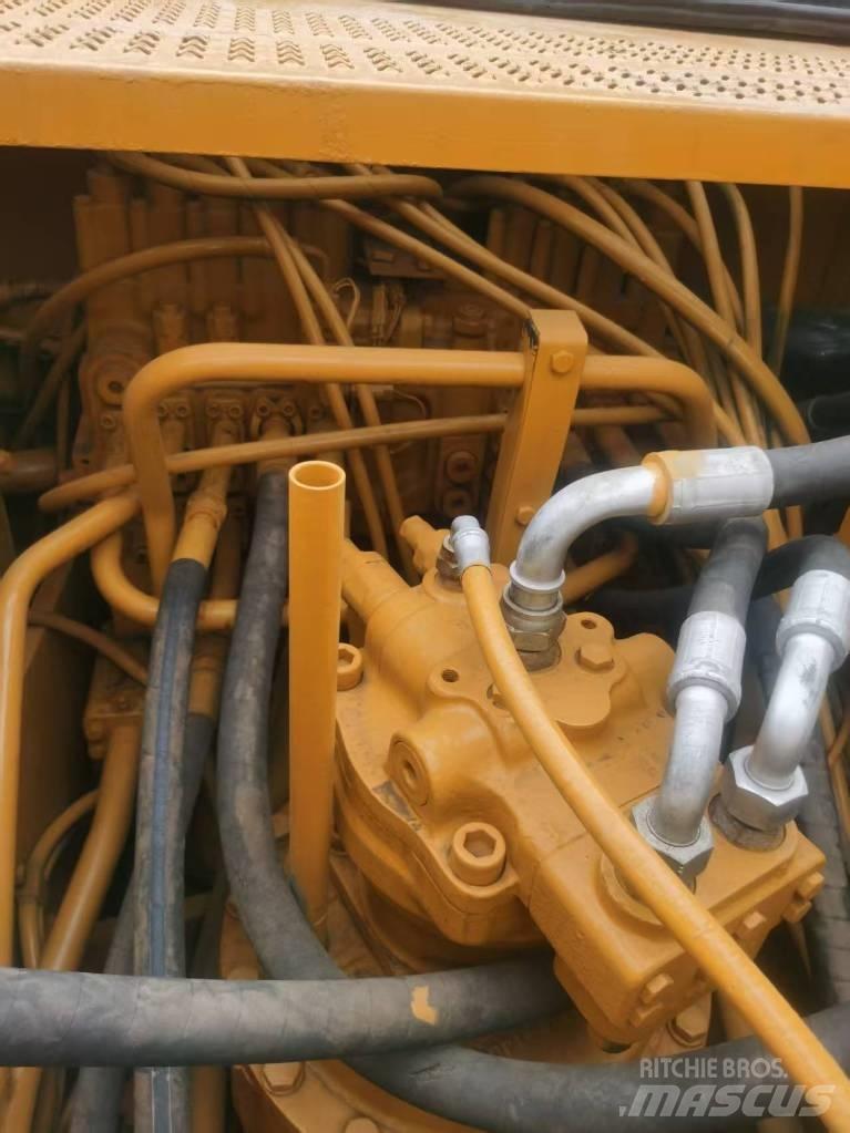 CAT 325 B L Crawler excavators