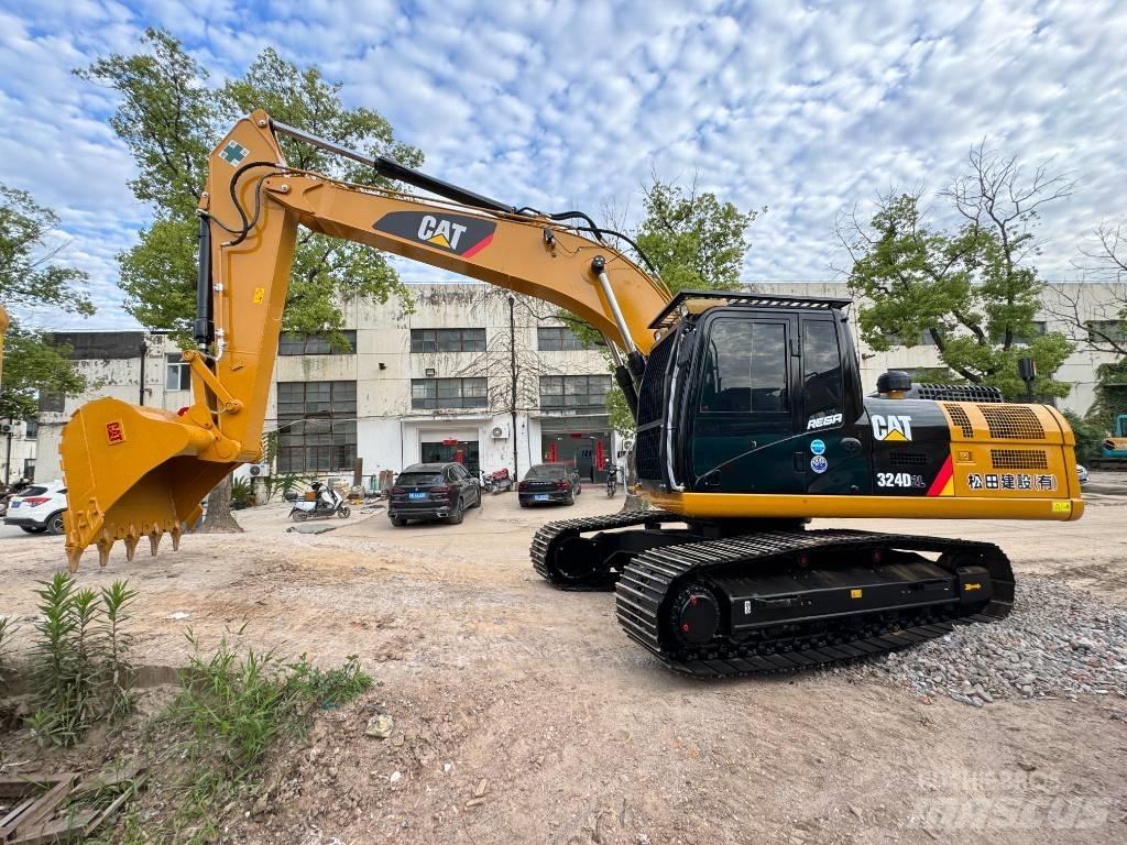 CAT 324 D2 L Crawler excavators