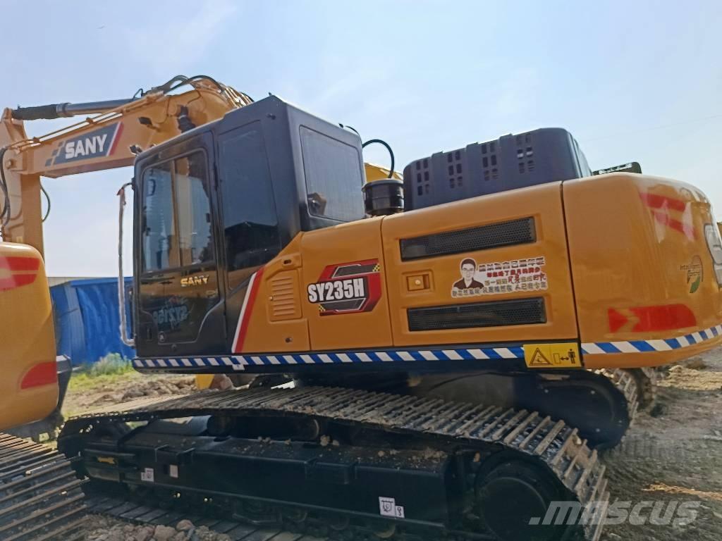 Sany SY 235 Crawler excavators