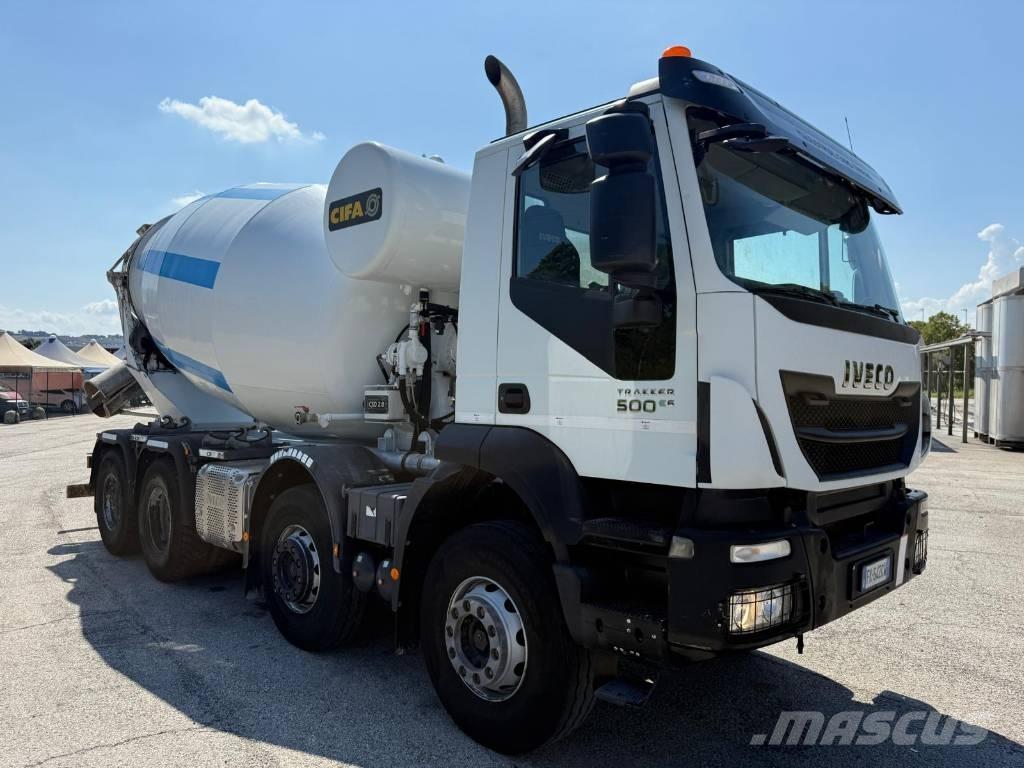 Iveco Trakker 500 Concrete trucks