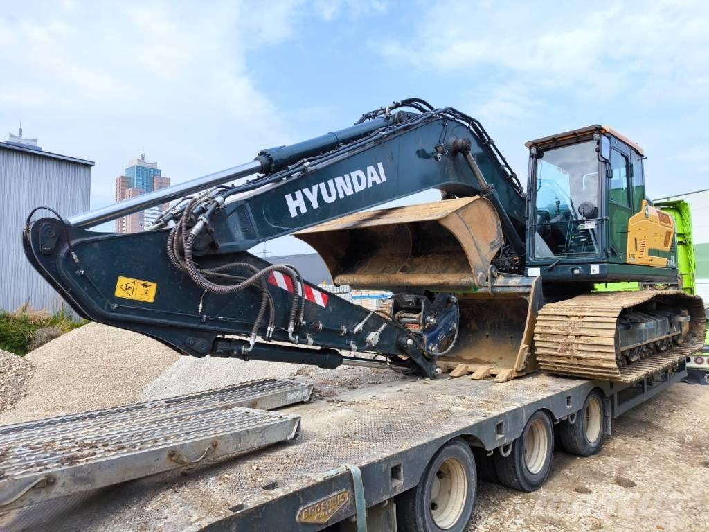 Hyundai HX 210 AL Crawler excavators