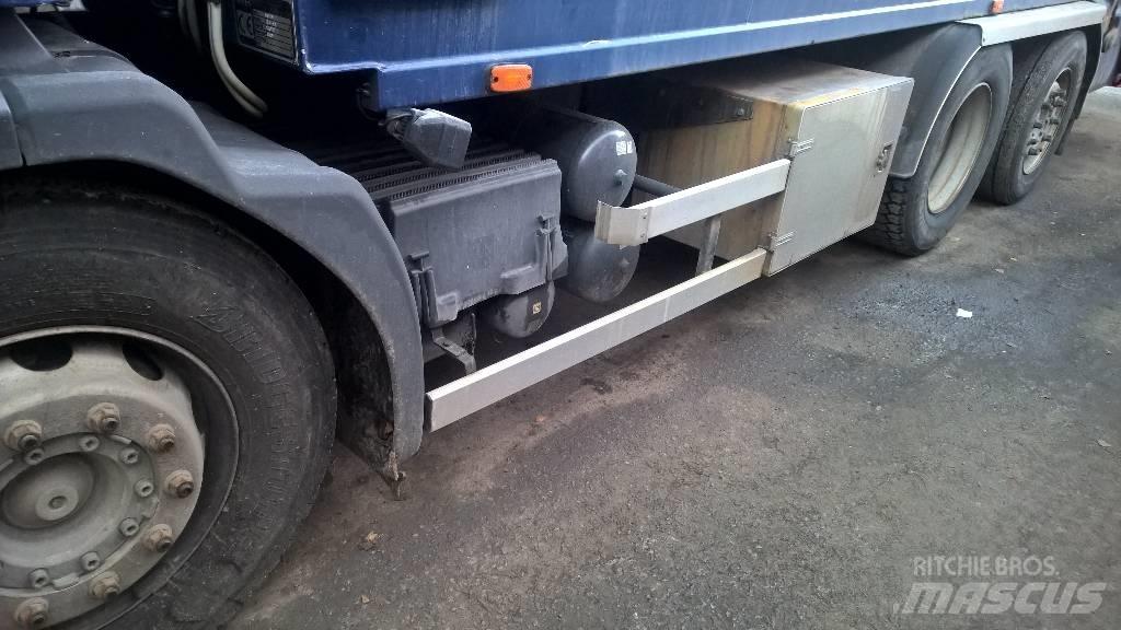 Scania P340 P 6x2 Chassis Cab trucks