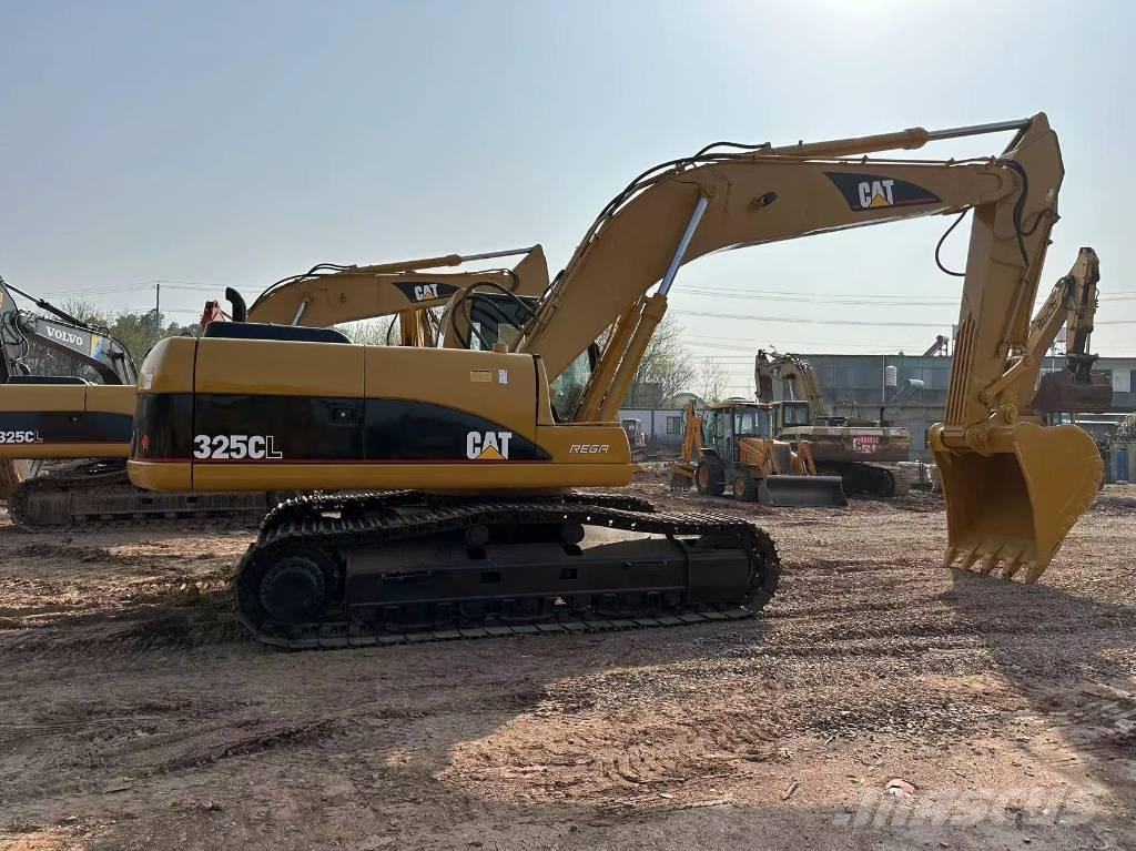 CAT 325 CL Crawler excavators