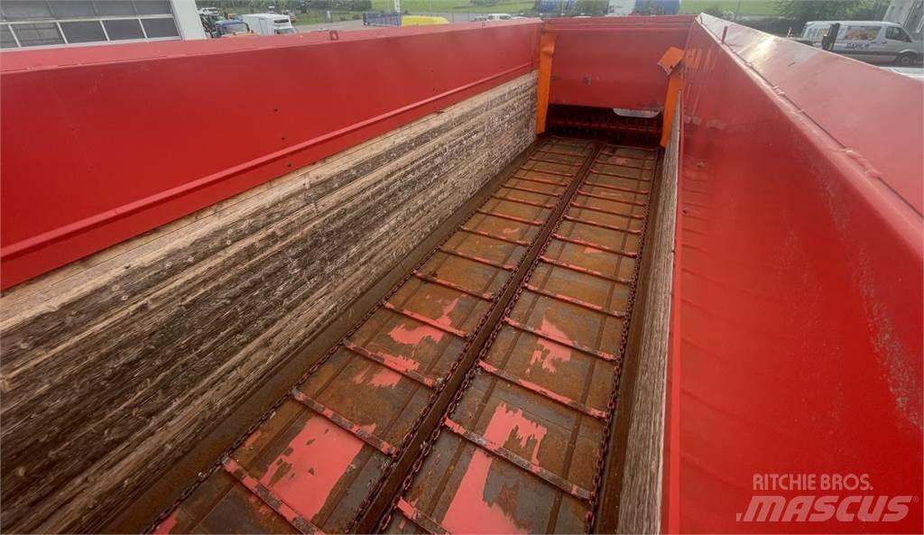 Hawe SUW 5000 Grain / Silage Trailers