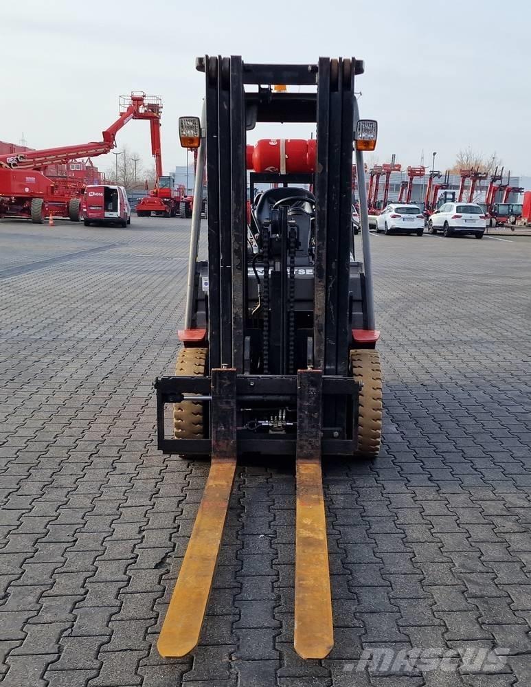 Manitou MI 20 G LPG trucks