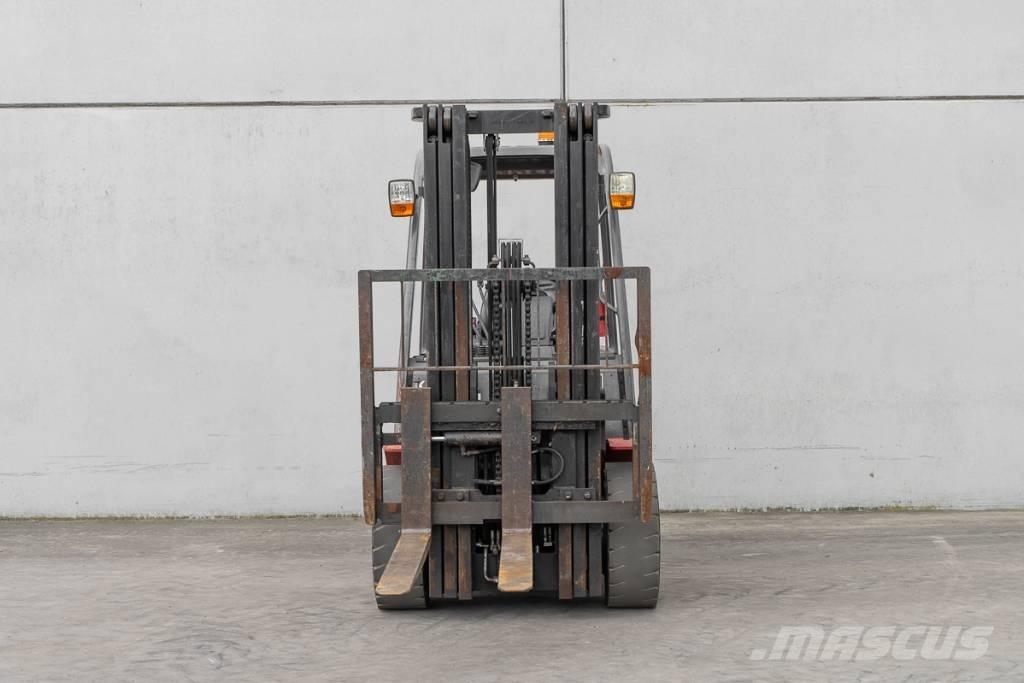Manitou MI 30 D Diesel trucks