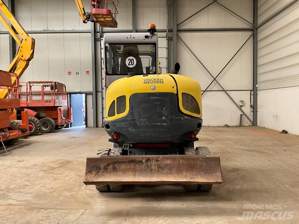 Neuson 6503 WD Wheeled excavators