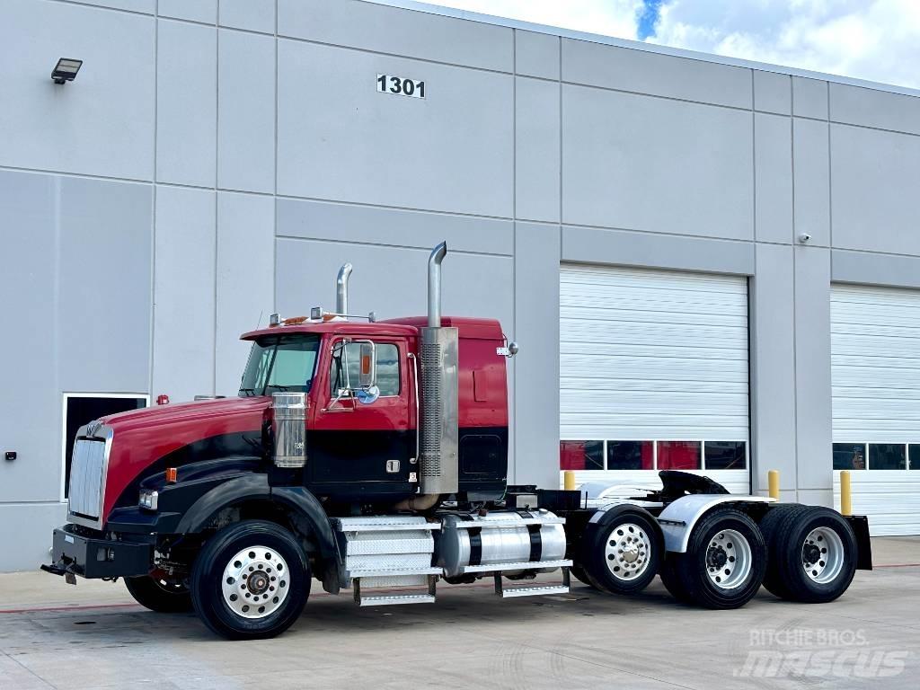 Western Star 4900 Tractor Units