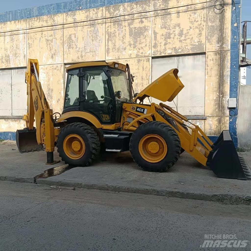 JCB 4CX Backhoe loaders