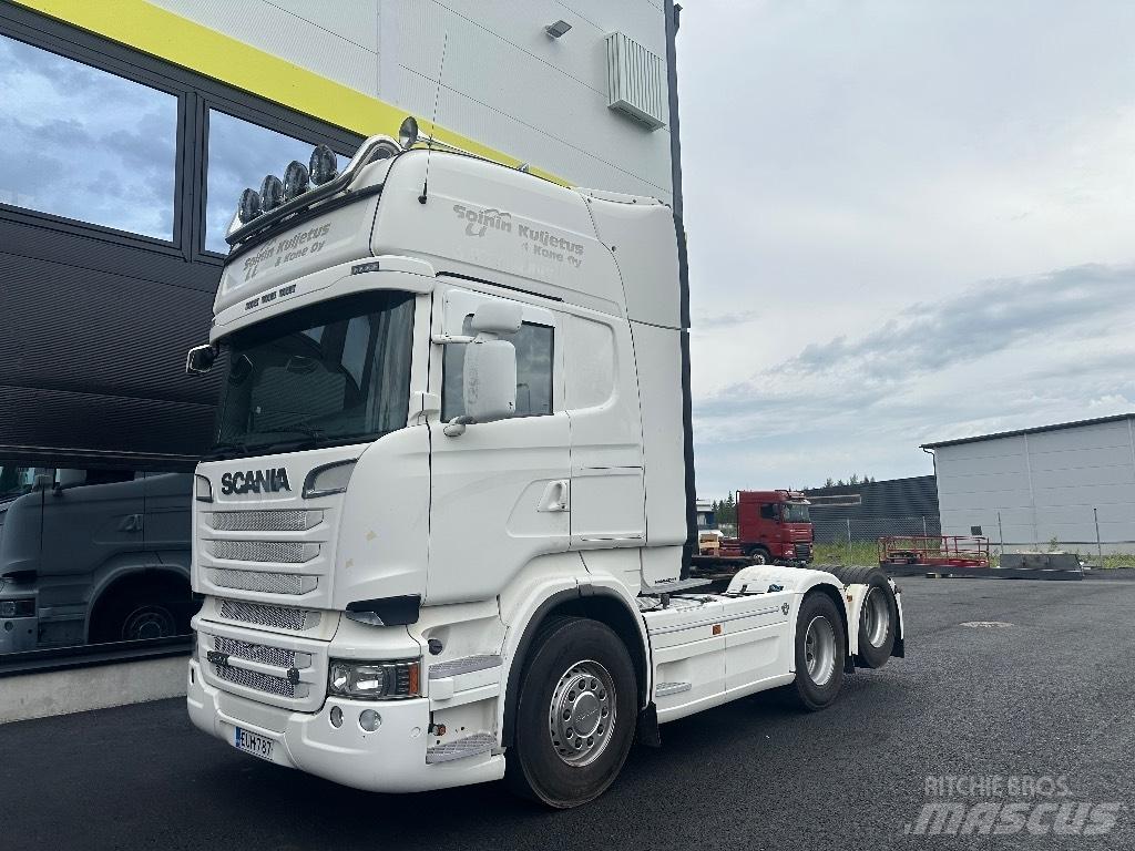 Scania R520 6x2 Tractor Units