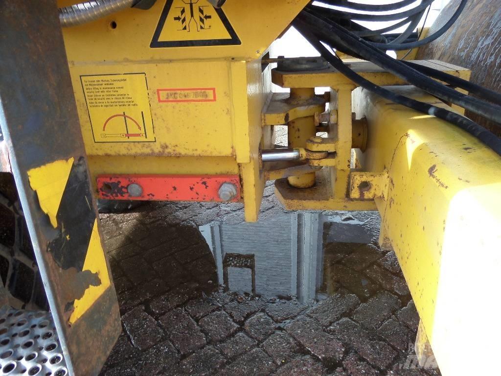 Vibromax W602BD Single drum rollers