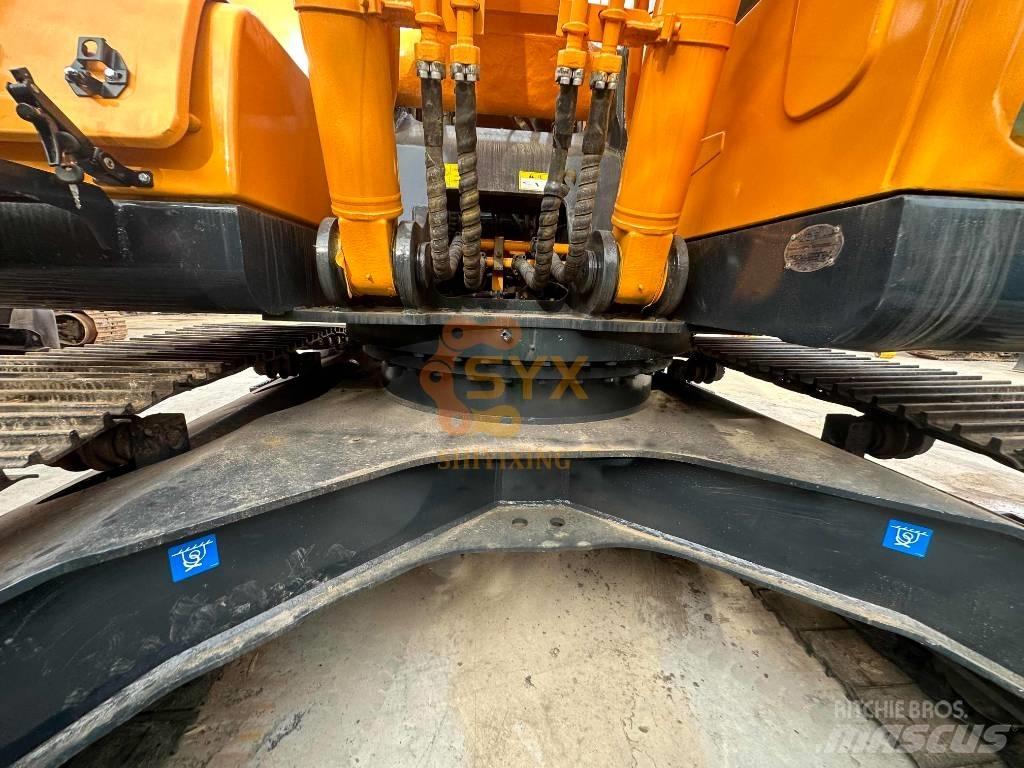 Hyundai 220LC-9S Crawler excavators