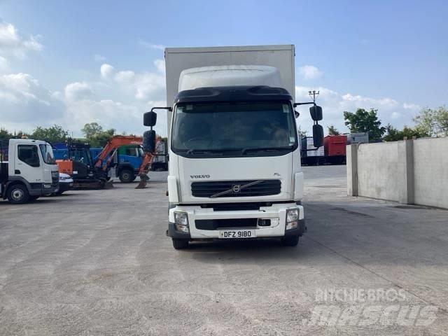 Volvo FL 240 Curtainsider trucks