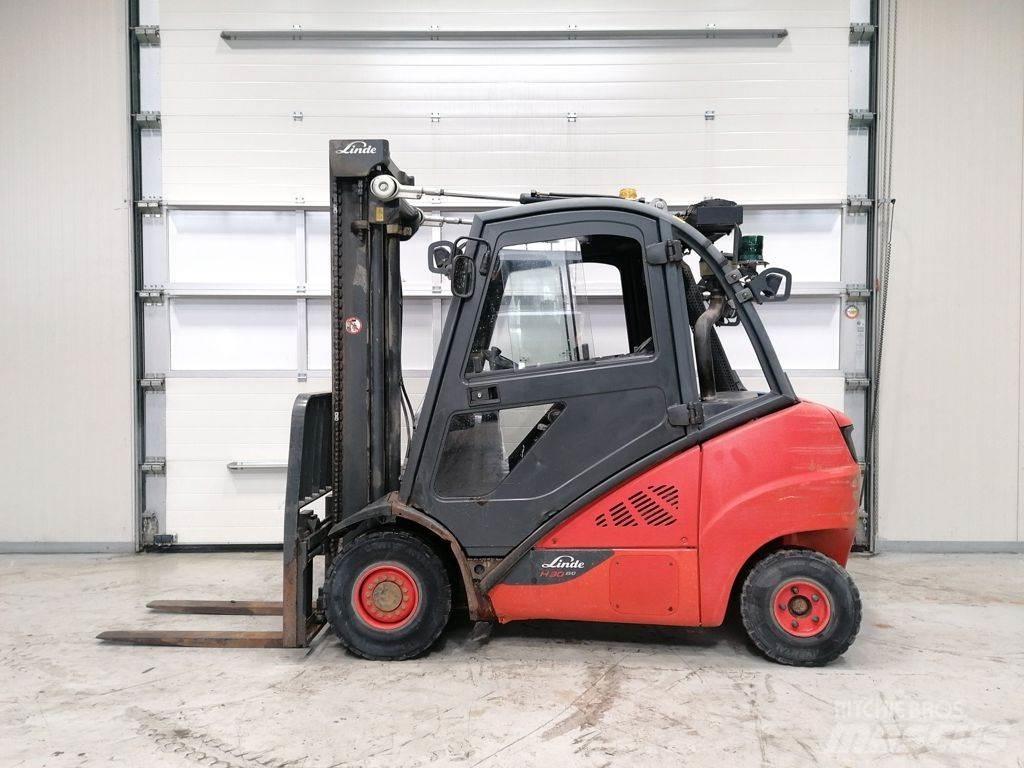 Linde H30D-02 Diesel trucks