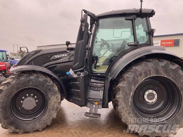 Valtra T 254 V Tractors