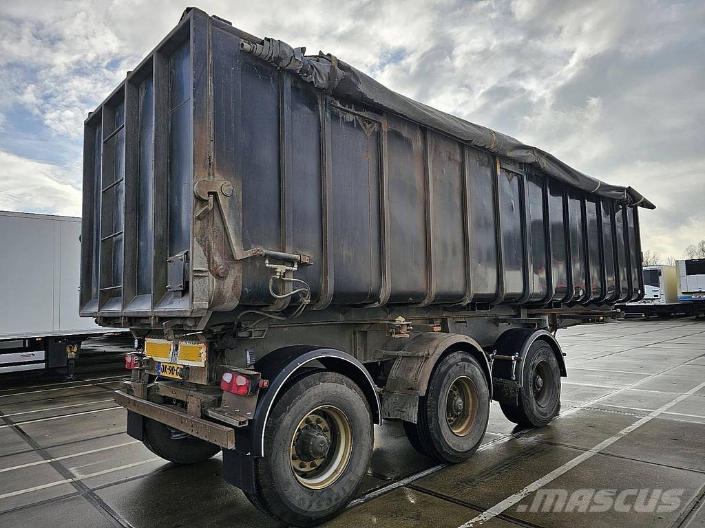 AJK OP 17-30/22 5 Tipper semi-trailers