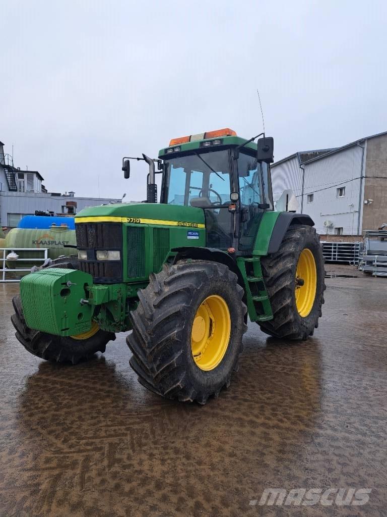 John Deere 7710 Tractors