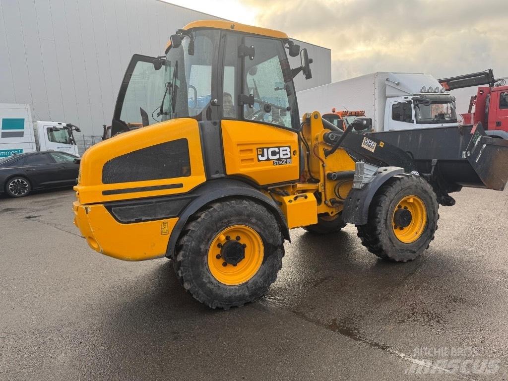 JCB 409 SV Backhoe loaders