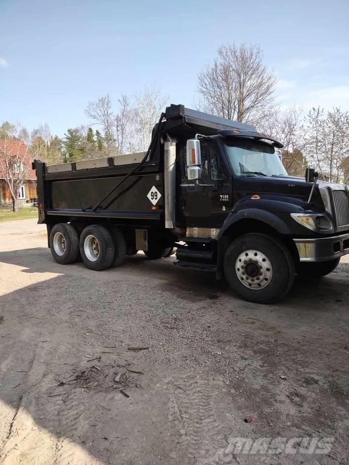 International 7500 Tipper trucks