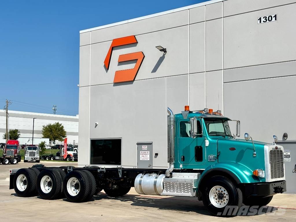 Peterbilt 365 Tractor Units