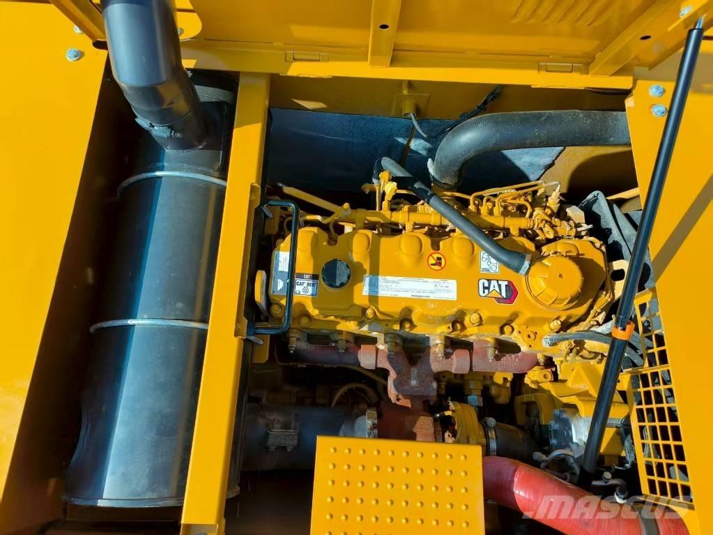 CAT 345GC Crawler excavators