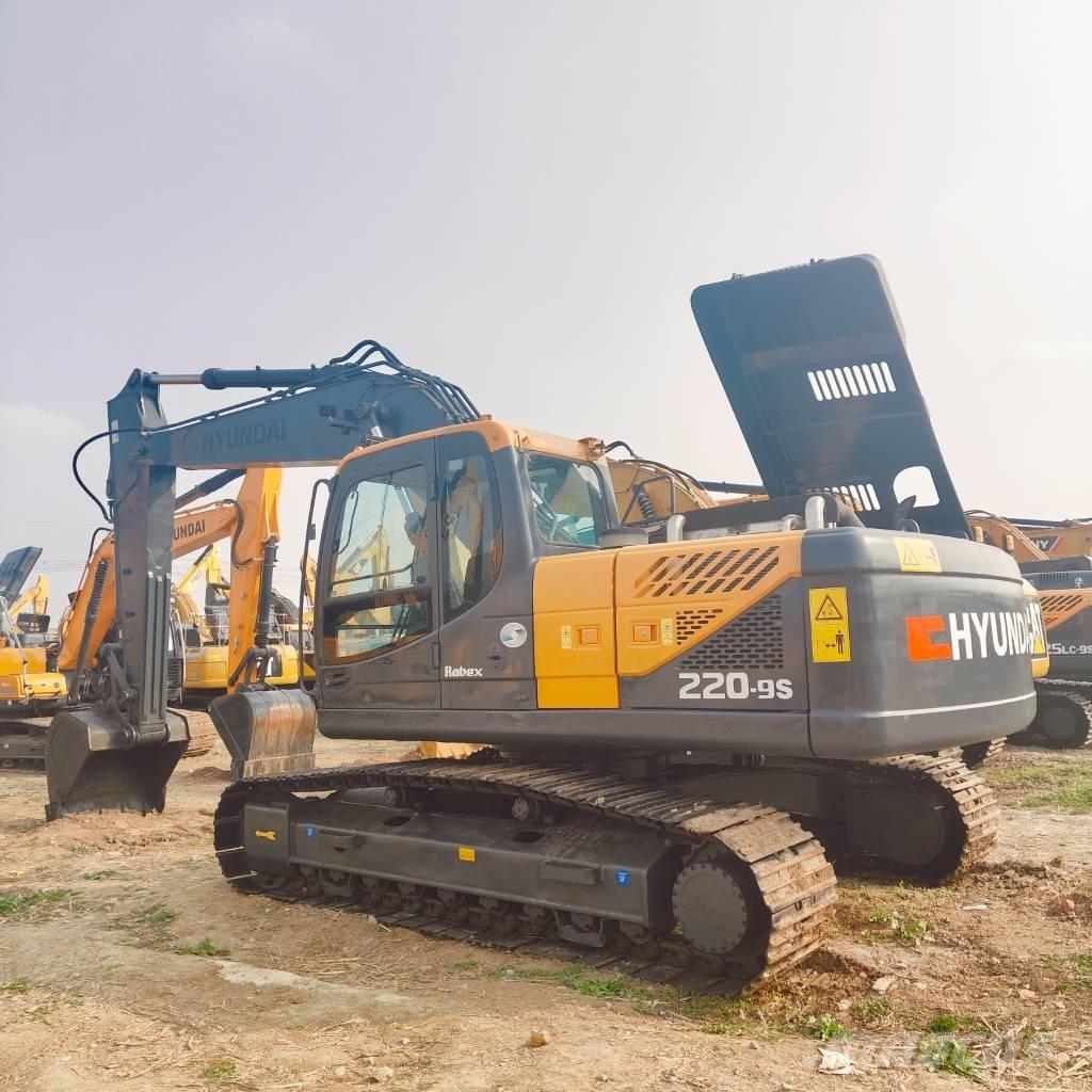 Hyundai R220LC-9S Crawler excavators