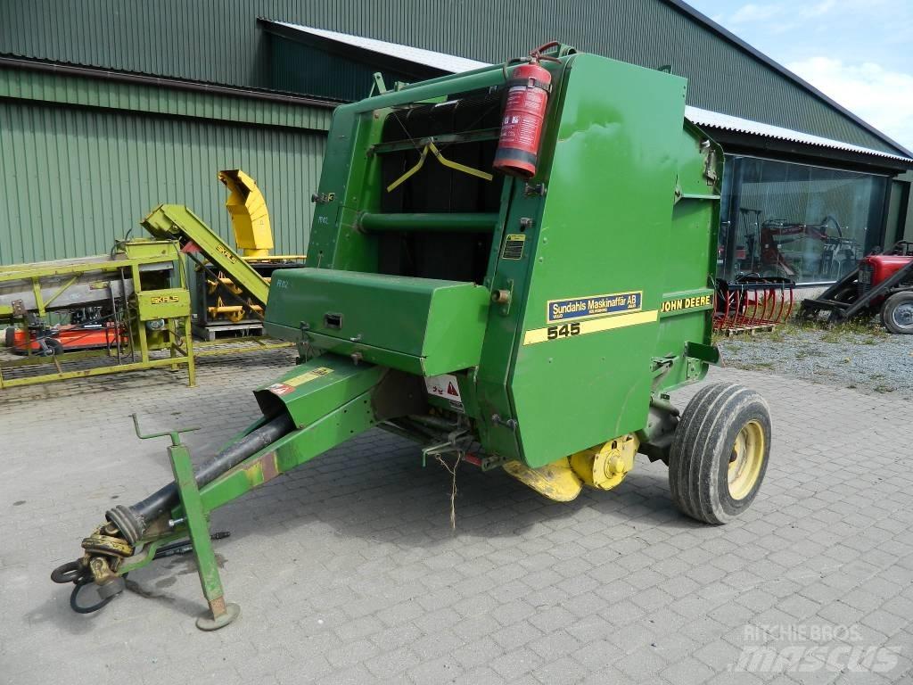 John Deere 545 Round balers