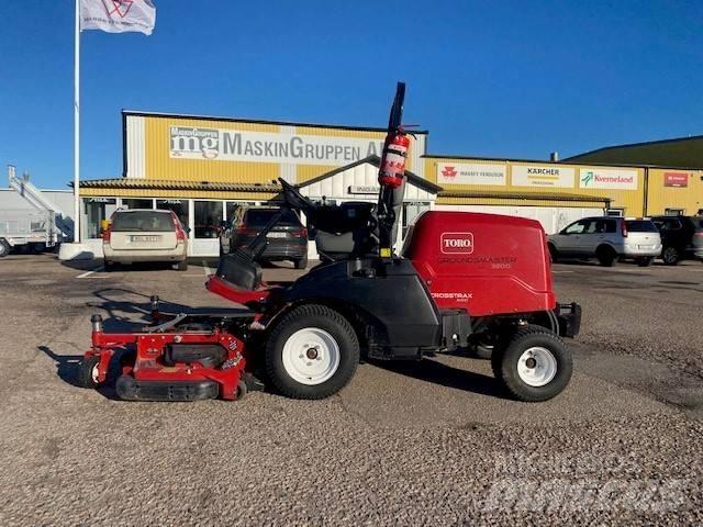 Toro 4000 Riding mowers