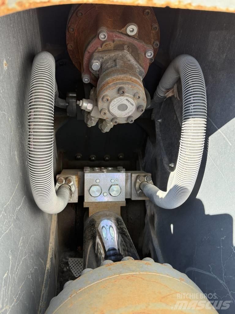 VTN FP30 Pulveriser  (Demolition Crusher ) 