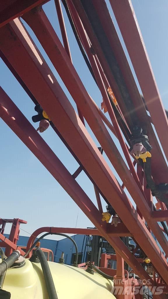 Hardi Commander 2200 Sprayers
